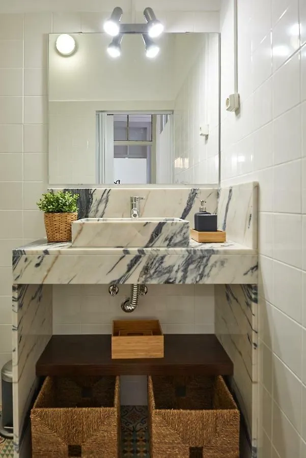 Apartment Love Inn Bairro Alto Lisbon